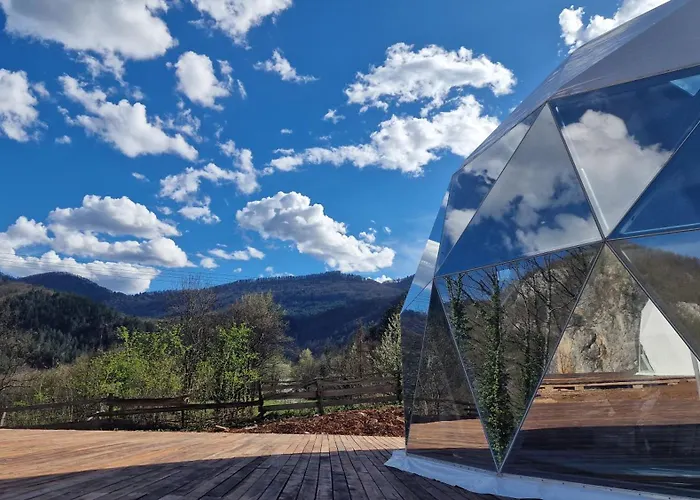 ラグジュアリーテント Glamping Tara