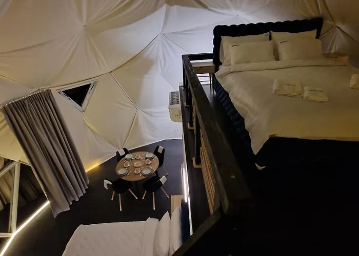 ラグジュアリーテント Glamping Tara *